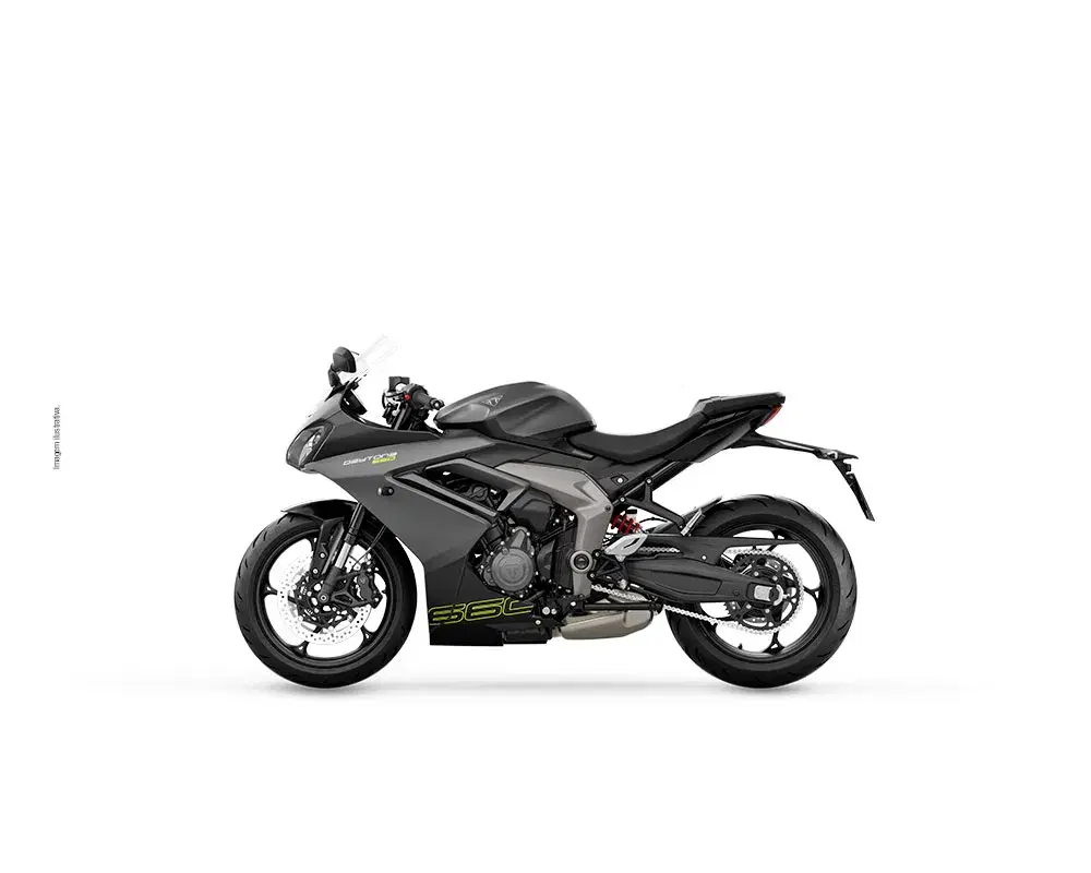 DAYTONA 660